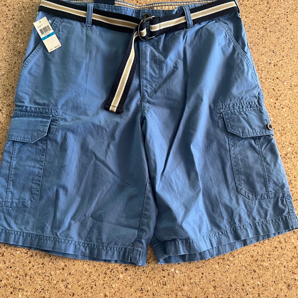 Mens Shorts  Brand New Size 36